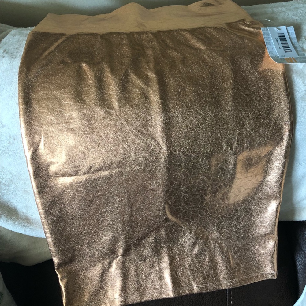 Rose gold shimmer Elegant Cassie from LuLaRoe